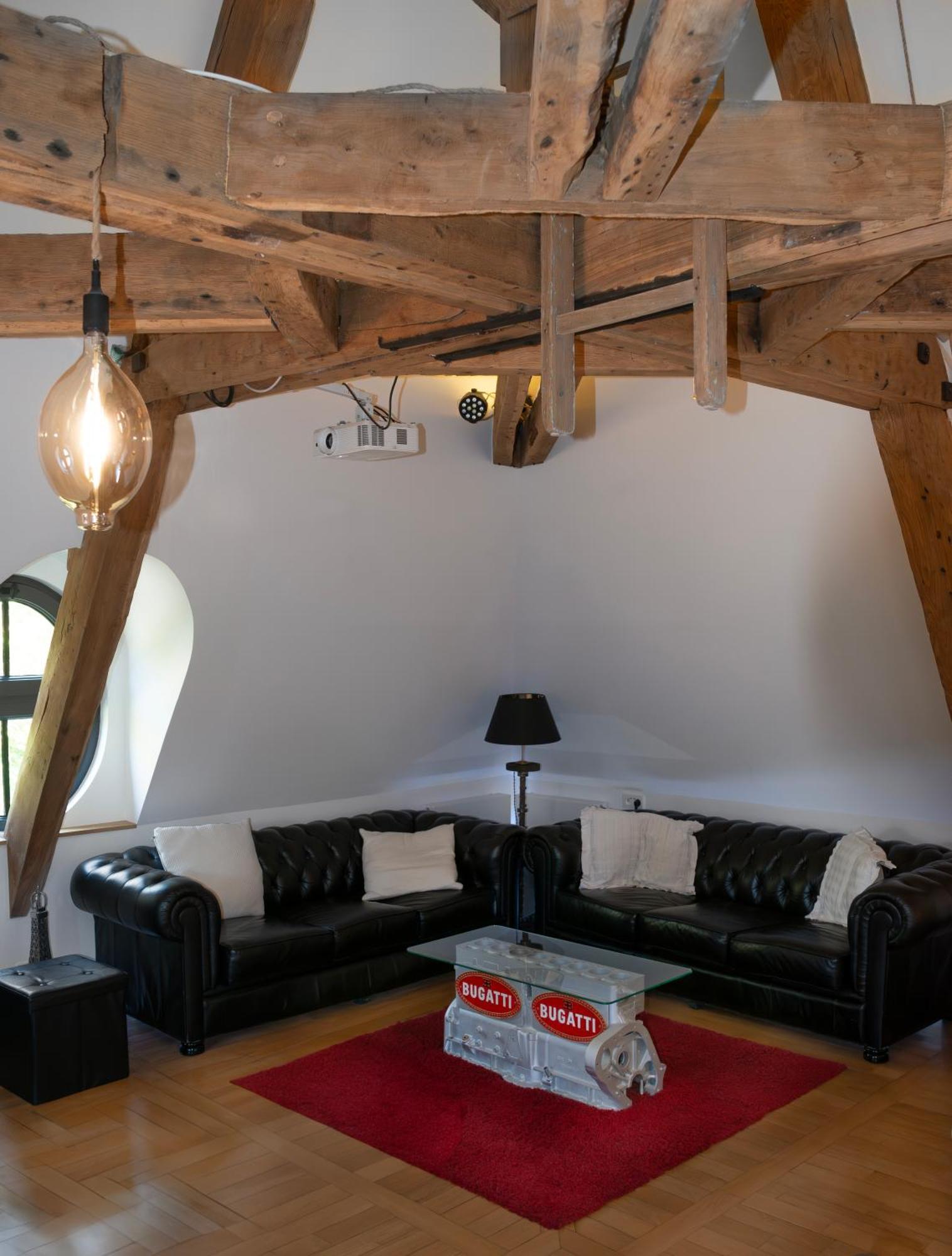 Loft Dans Le Clocher Face Au Chateau Bonnelles Ngoại thất bức ảnh